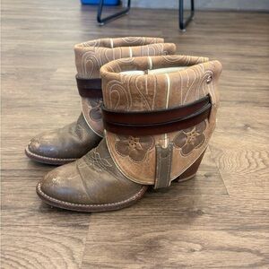 Women's Tan Floral Western Ankle Booties